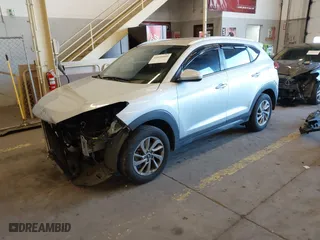 2016 Hyundai Tucson SE with VIN KM8J33A46GU115022, listed as a IAAI auction lot 41654060 with 139,551 mi miles. Bid and sale history available at carsss.com. Image 2.