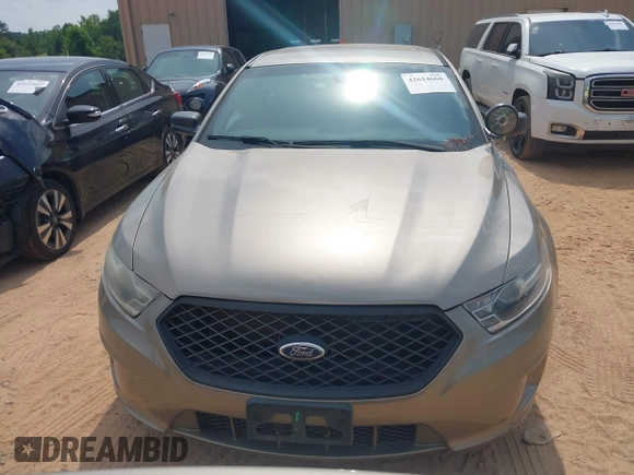 2015 Ford Police Interceptor z VIN 1FAHP2MK2FG135699, wystawiony jako IAAI lot #42614660 z przebiegiem 113 927 mil mil oraz . Historia ofert i sprzedaży dostępna na DreamBid. Obrazek 12.
