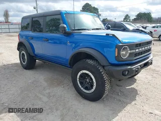2023 Ford Bronco with VIN 1FMEE5DH6PLB09202, listed as a IAAI auction lot 41059734 with 30,186 mi miles. Bid and sale history available at carsss.com. Image 1.