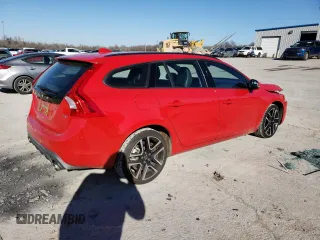 2018 Volvo V60 Dynamic with VIN YV140MEL2J2392314, listed as a Copart auction lot 37561764 with 85,458 mi miles. Bid and sale history available at carsss.com. Image 3.