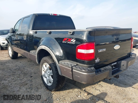 2006 Ford F-150 XLT with VIN 1FTPW04546KC98973, listed as a IAAI auction lot 41856310 with 180,394 mi miles. Bid and sale history available at carsss.com. Image 3.