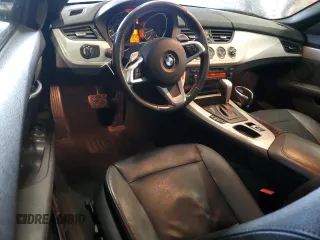 2011 BMW Z4 sDrive30i with VIN WBALM5C52BE380399, listed as a Copart auction lot 45909605 with 89,328 mi miles and Salvage Title. Bid and sale history available at carsss.com. Image 8.