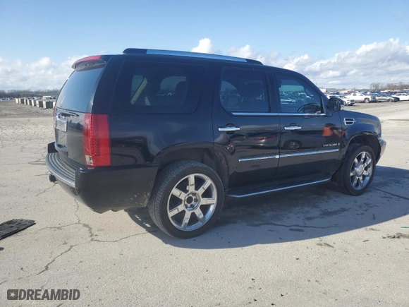 2007 Cadillac Escalade with VIN 1GYFK638X7R315719, listed as a Copart auction lot 43436025 with 174,638 mi miles and Clean Title. Bid and sale history available at carsss.com. Image 3.