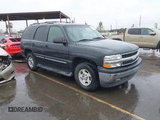 2005 Chevrolet Tahoe LS z VIN 1GNEC13V95J257290, wystawiony jako IAAI lot #41729853 z przebiegiem 146 864 mil mil oraz . Historia ofert i sprzedaży dostępna na DreamBid. Obrazek 1.