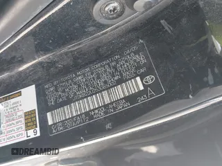 2005 Toyota Prius with VIN JTDKB22U253065002, listed as a IAAI auction lot 42166622 with 156,579 mi miles. Bid and sale history available at carsss.com. Image 9.