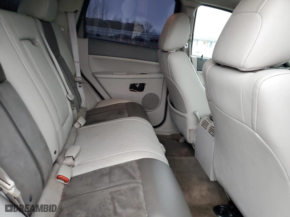 2006 Jeep Grand Cherokee Overland with VIN 1J8HR68206C130250, listed as a Copart auction lot 48826735 with 156,218 mi miles and Clean Title. Bid and sale history available at carsss.com. Image 11.