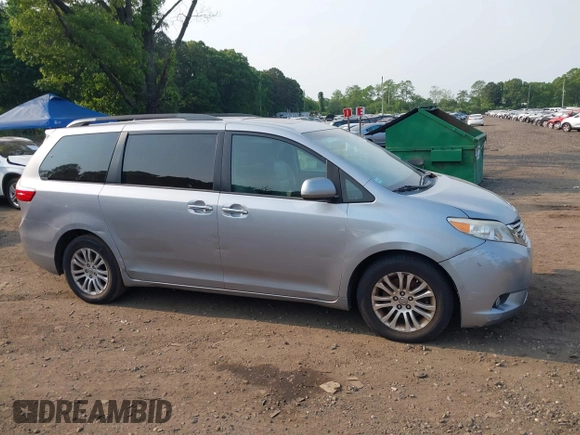 2015 Toyota Sienna XLE with VIN 5TDYK3DC2FS582546, listed as a IAAI auction lot 42443288 with 274,214 mi miles and . Bid and sale history available at DreamBid. Image 13.