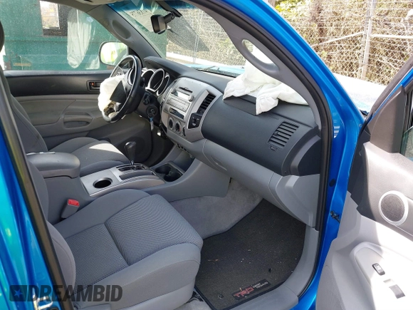 2011 Toyota Tacoma with VIN 5TFUU4EN1BX016557, listed as a IAAI auction lot 41836775 with 123,879 mi miles. Bid and sale history available at carsss.com. Image 5.