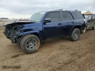 2020 Toyota 4Runner SR5 with VIN JTEBU5JR2L5765396, listed as a Copart auction lot 51522765 with 88,161 mi miles and Salvage Title. Bid and sale history available at carsss.com. Image 1.