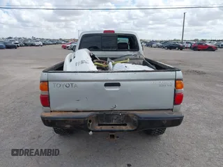 2003 Toyota Tacoma with VIN 5TEWN72N73Z240731, listed as a IAAI auction lot 41855825 with 227,583 mi miles. Bid and sale history available at carsss.com. Image 14.