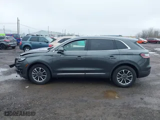 2019 Lincoln Nautilus Select with VIN 2LMPJ8K91KBL61745, listed as a IAAI auction lot 42020381 with 20,080 mi miles. Bid and sale history available at carsss.com. Image 14.