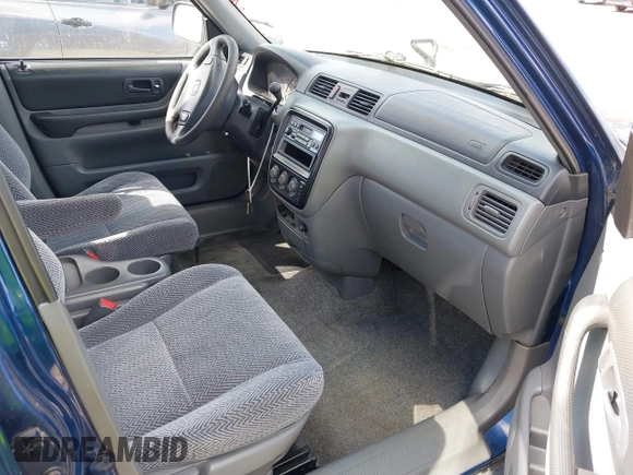 1998 Honda CR-V LX with VIN JHLRD1845WC068779, listed as a IAAI auction lot 41572198 with 191,503 mi miles. Bid and sale history available at carsss.com. Image 5.