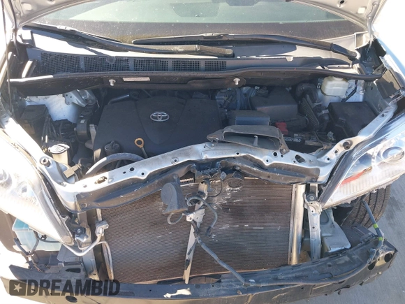 2020 Toyota Sienna XLE Auto Access Seat with VIN 5TDYZ3DCXLS075269, listed as a IAAI auction lot 40797351 with 49,562 mi miles and . Bid and sale history available at DreamBid. Image 10.