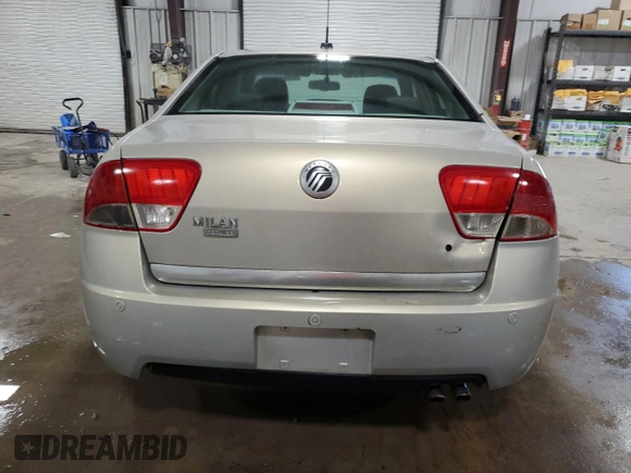 2010 Mercury Milan Premier with VIN 3MEHM0JA1AR631497, listed as a Copart auction lot 69861084 with 163,326 mi miles and Salvage Title. Bid and sale history available at carsss.com. Image 6.