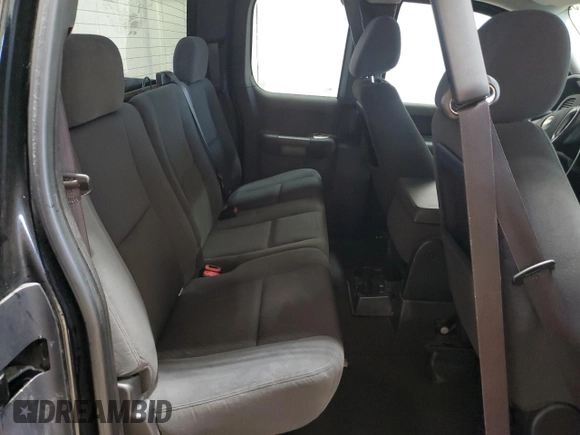 2008 Chevrolet Silverado 1500 1LT with VIN 2GCEK19J081129728, listed as a Copart auction lot 52635075 with 106,412 mi miles and Salvage Title. Bid and sale history available at DreamBid. Image 10.
