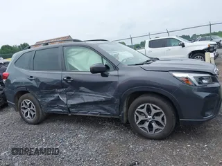 2021 Subaru Forester Premium with VIN JF2SKAJC0MH492913, listed as a IAAI auction lot 42709805 with 35,464 mi miles and . Bid and sale history available at DreamBid. Image 13.