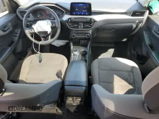 2022 Ford Escape SE with VIN 1FMCU9G61NUB19767, listed as a Copart auction lot 49910955 with 61,876 mi miles and Salvage Title. Bid and sale history available at carsss.com. Image 8.