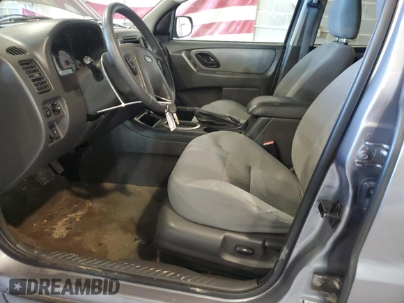2007 Ford Escape XLT with VIN 1FMYU03Z37KA91342, listed as a Copart auction lot 72622304 with 170,512 mi miles and Salvage Title. Bid and sale history available at carsss.com. Image 7.