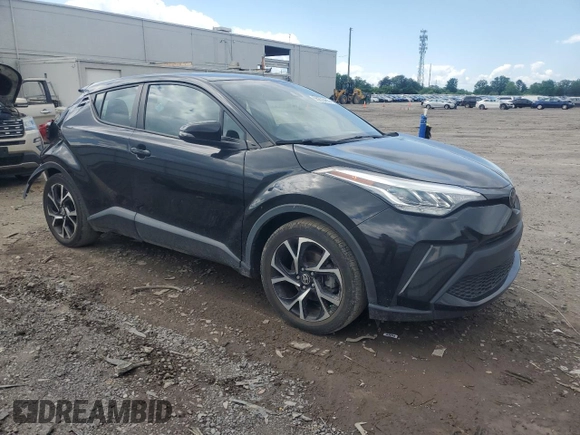 2022 Toyota C-HR XLE z VIN NMTKHMBX8NR141470, wystawiony jako Copart lot #55233465 z przebiegiem 35 900 mil mil oraz Szkoda całkowita • Salvage title. Historia ofert i sprzedaży dostępna na DreamBid. Obrazek 4.