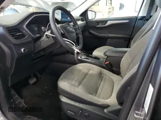 2022 Ford Escape SE with VIN 1FMCU9G60NUB40450, listed as a Copart auction lot 51223465 with 21,351 mi miles and Salvage Title. Bid and sale history available at DreamBid. Image 7.
