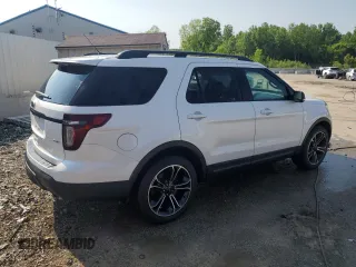 2015 Ford Explorer Sport z VIN 1FM5K8GTXFGB72305, wystawiony jako Copart lot #59307095 z przebiegiem 196 689 mil mil oraz Szkoda całkowita • Salvage title. Historia ofert i sprzedaży dostępna na DreamBid. Obrazek 3.