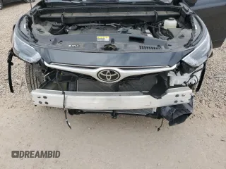 2022 Toyota Highlander XLE z VIN 5TDHZRBH5NS584920, wystawiony jako Copart lot #54503915 z przebiegiem 24 535 mil mil oraz Szkoda całkowita • Salvage title. Historia ofert i sprzedaży dostępna na DreamBid. Obrazek 12.