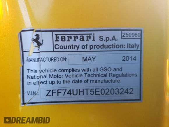2014 Ferrari F12 z VIN ZFF74UHT5E0203242, wystawiony jako Copart lot #39032483 z przebiegiem 7 926 mil mil oraz Szkoda całkowita • Salvage title. Historia ofert i sprzedaży dostępna na DreamBid. Obrazek 14.