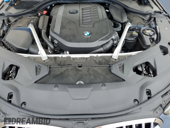 2022 BMW 8 Series 840i with VIN WBAGV4C07NCJ71205, listed as a Copart auction lot 62498374 with 9,531 mi miles and Salvage title. Bid and sale history available at DreamBid. Image 11.