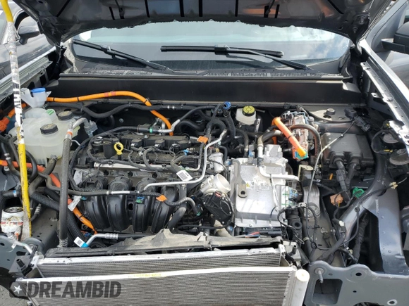 2024 Ford Maverick XLT with VIN 3FTTW8H30RRA24045, listed as a Copart auction lot 57127705 with Not provided miles and Salvage title. Bid and sale history available at DreamBid. Image 11.