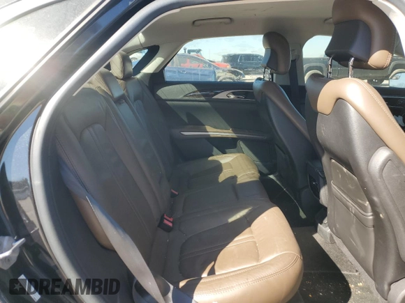 2014 Lincoln MKZ z VIN 3LN6L2GK0ER802765, wystawiony jako Copart lot #46603025 z przebiegiem 114 201 mil mil oraz Szkoda całkowita • Salvage title. Historia ofert i sprzedaży dostępna na DreamBid. Obrazek 10.