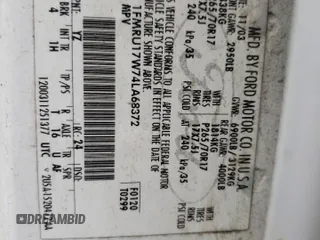 2004 Ford Expedition Eddie Bauer z VIN 1FMRU17W74LA68372, wystawiony jako Copart lot #56393515 z przebiegiem 220 044 mil mil oraz Szkoda całkowita • Salvage title. Historia ofert i sprzedaży dostępna na DreamBid. Obrazek 14.