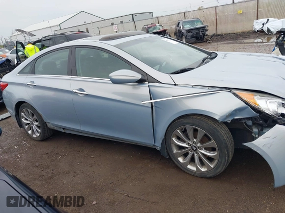 2012 Hyundai Sonata SE with VIN 5NPEC4AB6CH409728, listed as a IAAI auction lot 41938562 with 156,690 mi miles and . Bid and sale history available at carsss.com. Image 14.
