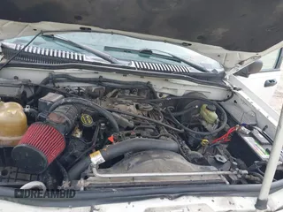 2002 Mercury Mountaineer Convenience with VIN 4M2ZU66W22ZJ33796, listed as a IAAI auction lot 42117153 with 269,022 mi miles and . Bid and sale history available at DreamBid. Image 10.