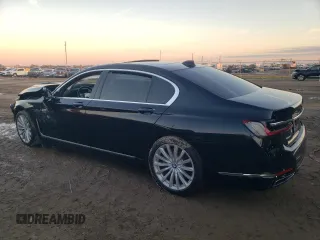 2020 BMW 7 Series 740i with VIN WBA7T2C07LGL17103, listed as a Copart auction lot 88327695 with 0 mi miles and Salvage Title. Bid and sale history available at carsss.com. Image 2.