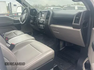 2022 Ford F-350 XL with VIN 1FD8W3HT9NED09912, listed as a Copart auction lot 54900335 with 149,507 mi miles and Clean Title. Bid and sale history available at DreamBid. Image 5.