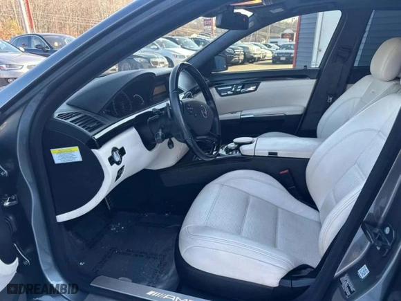 2013 Mercedes-Benz S-Class S 63 AMG with VIN WDDNG7EB0DA500XXX, listed as a Copart auction lot 48633585 with 91,428 mi miles and Clean Title. Bid and sale history available at carsss.com. Image 5.