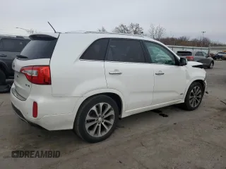 2015 Kia Sorento SX with VIN 5XYKWDA77FG652238, listed as a Copart auction lot 83259584 with 144,841 mi miles and Salvage Title. Bid and sale history available at carsss.com. Image 3.