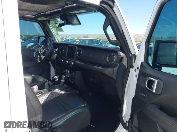 2021 Jeep Wrangler Unlimited Sahara with VIN 1C4JJXP63MW716690, listed as a IAAI auction lot 42087879 with 40,889 mi miles and . Bid and sale history available at DreamBid. Image 5.
