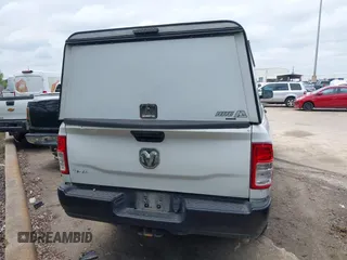 2019 Ram 2500 Tradesman with VIN 3C6UR4HJ9KG600789, listed as a IAAI auction lot 42057857 with 177,514 mi miles. Bid and sale history available at carsss.com. Image 17.