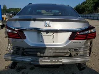 2016 Honda Accord Sport с VIN 1HGCR2F57GA133331, выставлен на аукционе Copart как лот 61716265 с пробегом 64 216 миль миль и Списание • Salvage title. История ставок и продаж доступна на DreamBid. Изображение 6.