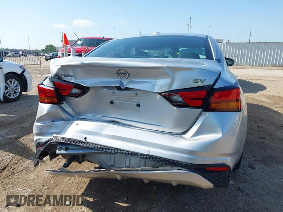 2024 Nissan Altima SV z VIN 1N4BL4DV6RN360313, wystawiony jako IAAI lot #42380837 z przebiegiem 44 189 mil mil oraz . Historia ofert i sprzedaży dostępna na DreamBid. Obrazek 16.