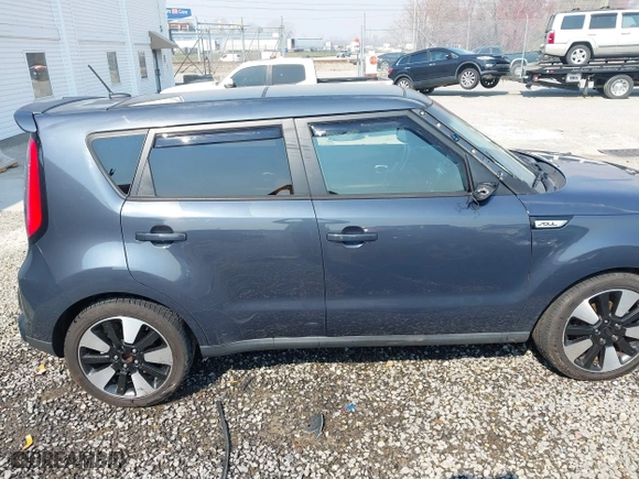 2015 Kia Soul ! with VIN KNDJX3A55F7132098, listed as a IAAI auction lot 41850622 with 104,122 mi miles. Bid and sale history available at carsss.com. Image 14.