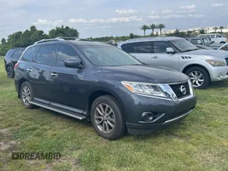 2014 Nissan Pathfinder SV with VIN 5N1AR2MN4EC699131, listed as a Copart auction lot 54363765 with 112,389 mi miles and Clean Title. Bid and sale history available at carsss.com. Image 1.