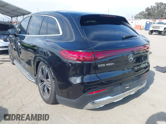 2024 Mercedes-Benz EQS 450+ z VIN 4JGDM2DB8RA032405, wystawiony jako IAAI lot #42034859 z przebiegiem 15 769 mil mil oraz . Historia ofert i sprzedaży dostępna na DreamBid. Obrazek 3.