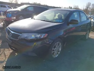 2012 Kia Forte EX with VIN KNAFU4A26C5479082, listed as a IAAI auction lot 41820028 with 190,177 mi miles. Bid and sale history available at carsss.com. Image 2.