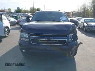 2014 Chevrolet Tahoe LT with VIN 1GNSCBE0XER202150, listed as a IAAI auction lot 41922771 with 168,693 mi miles and . Bid and sale history available at DreamBid. Image 12.