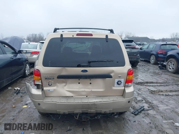 2007 Ford Escape Limited with VIN 1FMYU04137KA67003, listed as a IAAI auction lot 41663853 with 193,651 mi miles and . Bid and sale history available at DreamBid. Image 16.