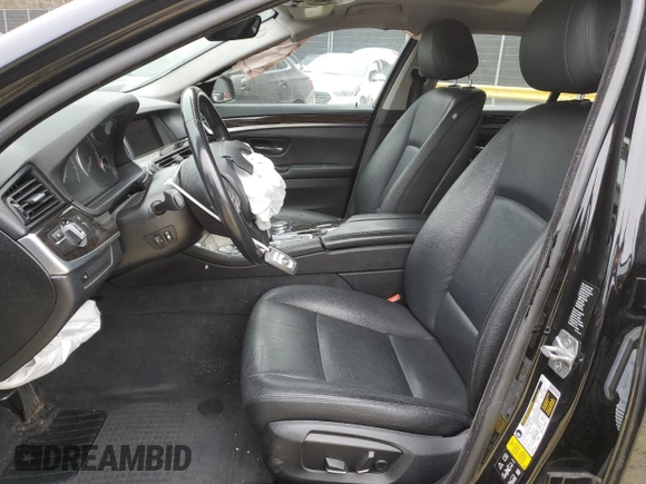 2015 BMW 5 Series 535d xDrive with VIN WBAFV3C5XFD686924, listed as a Copart auction lot 50305025 with Not provided miles and Salvage title. Bid and sale history available at DreamBid. Image 7.