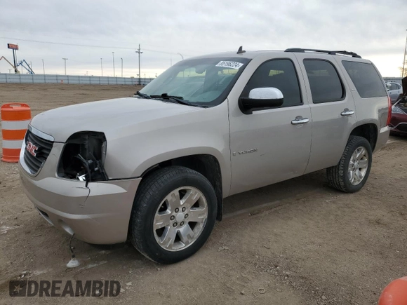 2008 GMC Yukon SLT w/4SA with VIN 1GKFK13018J218030, listed as a Copart auction lot 85196224 with 240,080 mi miles and Salvage Title. Bid and sale history available at carsss.com. Image 1.