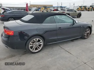 2013 Audi S5 Premium Plus z VIN WAUCGAFH8DN008302, wystawiony jako Copart lot #82391484 z przebiegiem 79 113 mil mil oraz Szkoda całkowita • Salvage title. Historia ofert i sprzedaży dostępna na DreamBid. Obrazek 3.